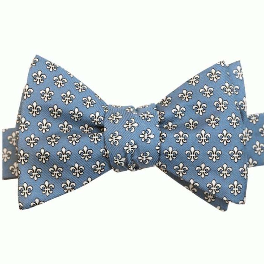 Kids * | Hot Selling Boy'S Fleur De Lis Bow Tie